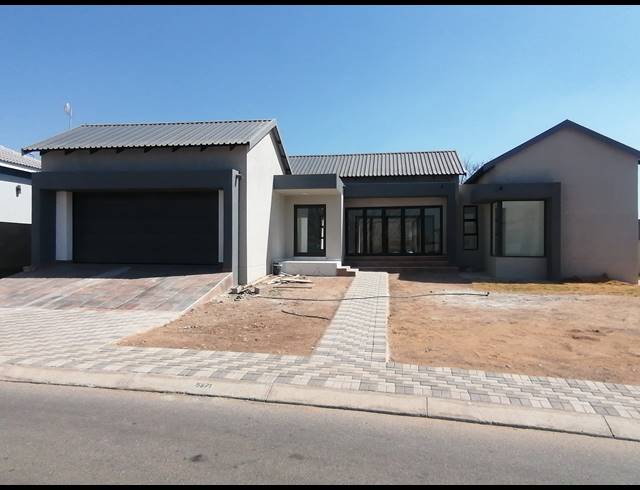 4 BEDROOM HOUSE FOR SALE IN BENDOR